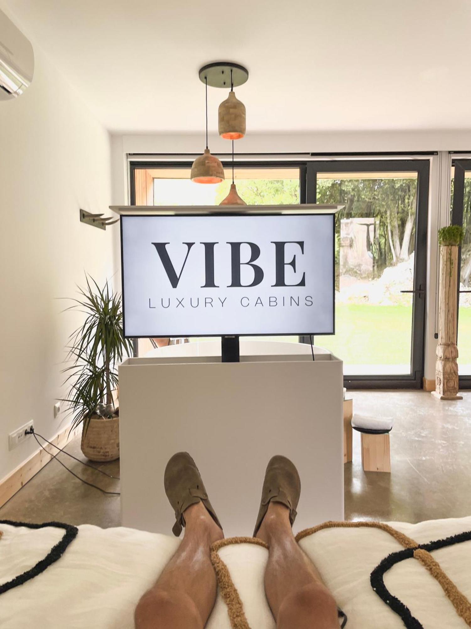 Vibe Luxury Cabins أرنويرو المظهر الخارجي الصورة
