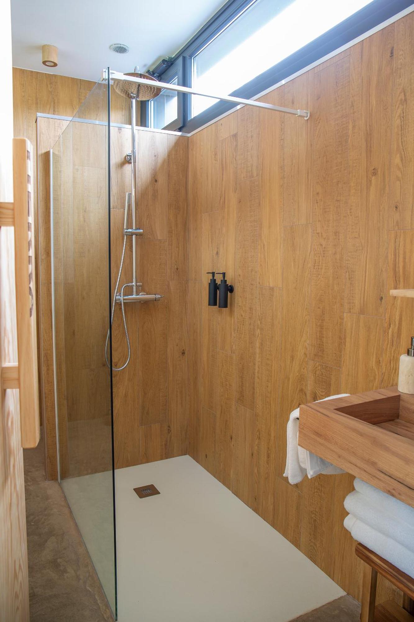 Vibe Luxury Cabins أرنويرو الغرفة الصورة
